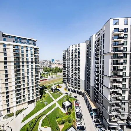 Apartment Modern On The Waterfront